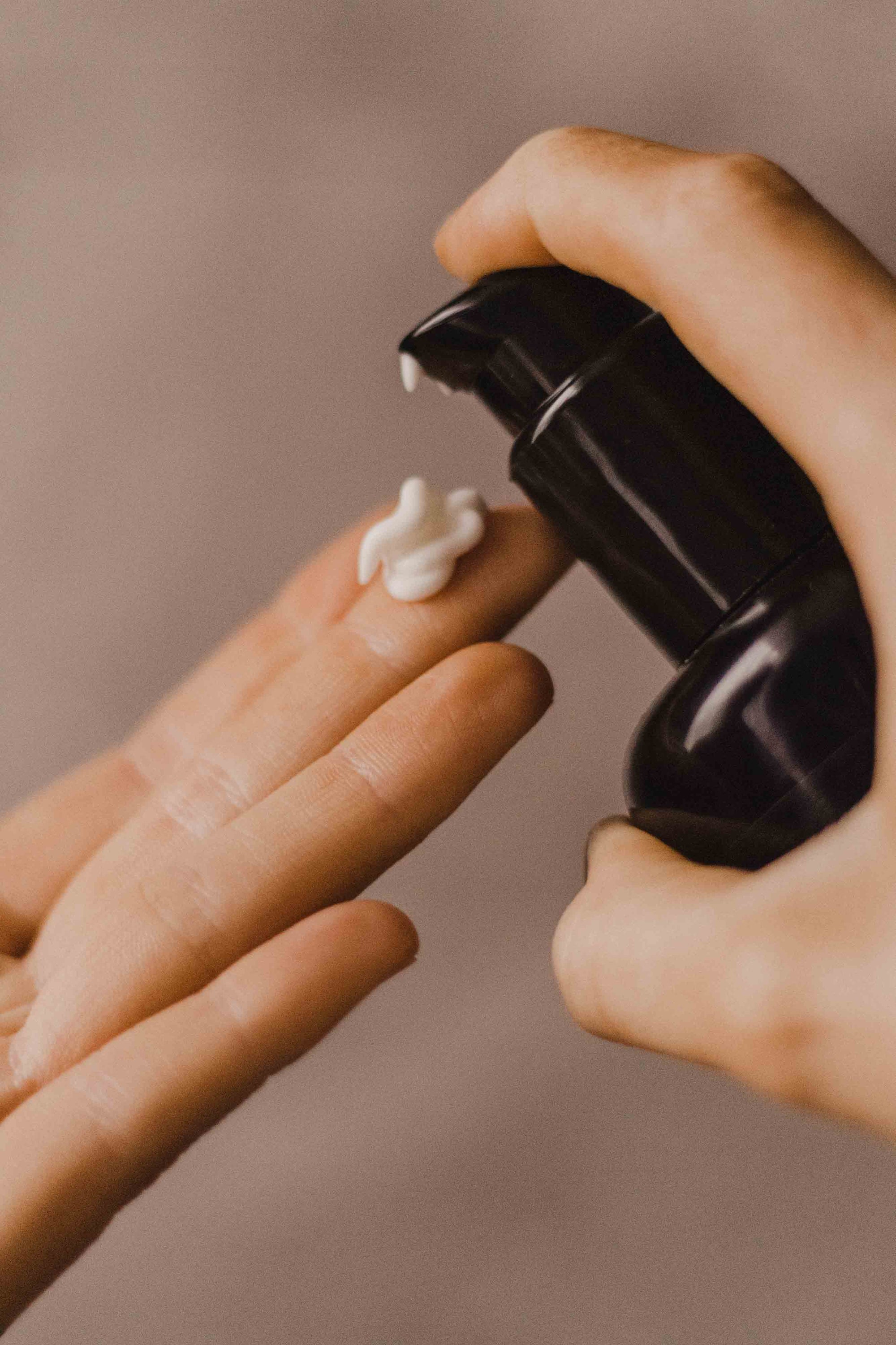 URÐ hand & body lotion has the viscosity of a cream, but the lightness of a lotion.