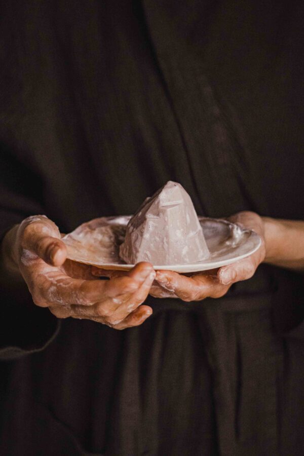 FJALL DIMMA autumn soap bar handmade in Iceland, with rose clay and a spicy forest berry scent.